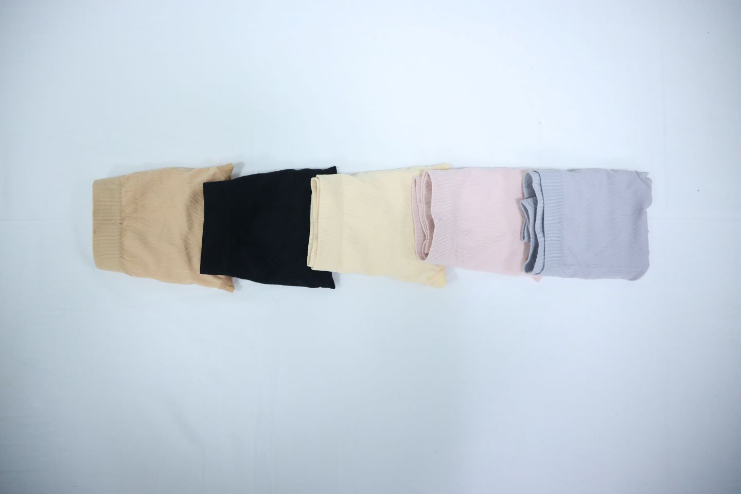 10095 - Classic Regular Fit Seamless Panties Ultimate Comfort Underwear